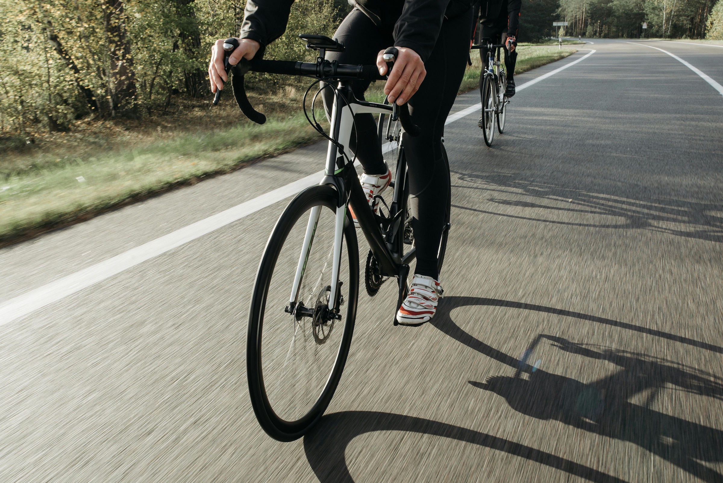 Cyling on road for how to pedal a bike