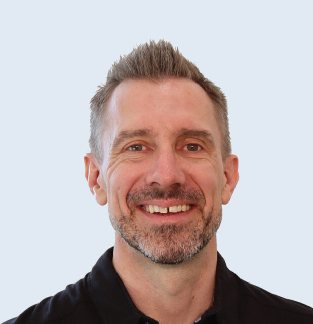 Lee Povey headshot